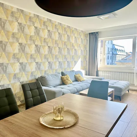 Blaha Ii Freeparking Budapesta