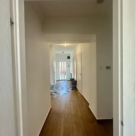 Blaha I Freeparking Apartament *