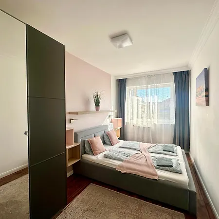 Blaha Ii Freeparking * Budapest